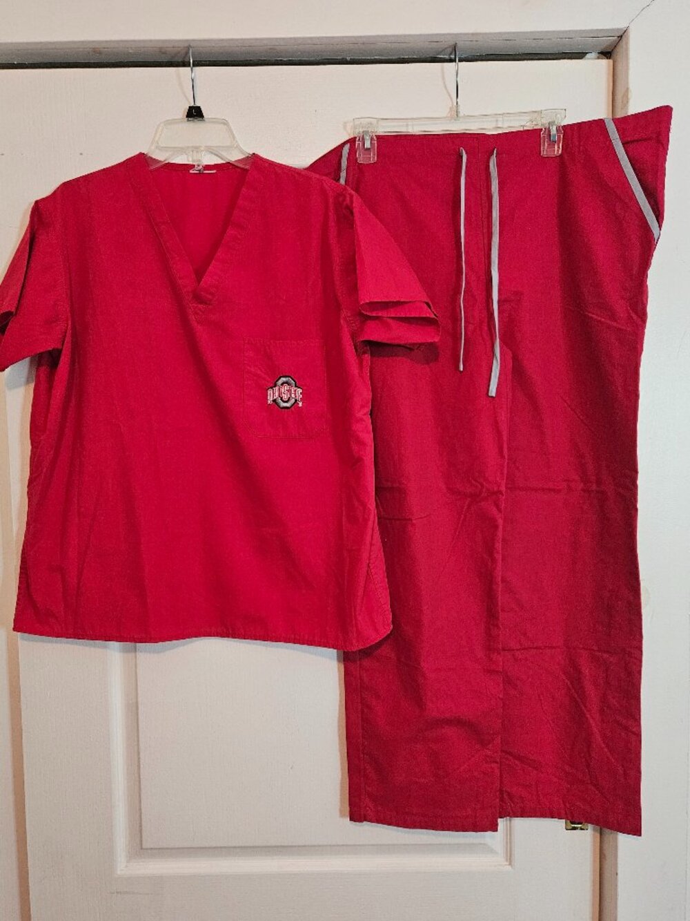 Ohio State Embroidered Logo Scrubs Set Medium OSU Buckeyes Unisex Sizing